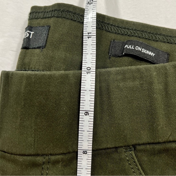 Nine West Olive Skinny Jeans - Picture 4 of 6